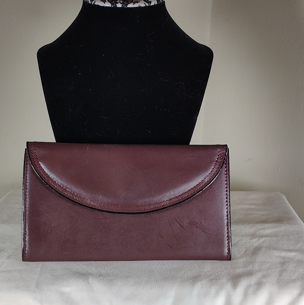 Amity Home Wallet